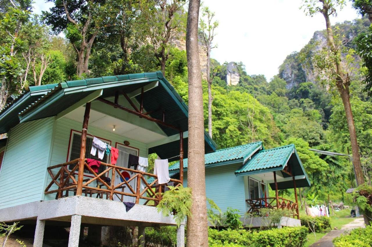 Chill Out Bar And Bungalows Tonsai Beach Extérieur photo